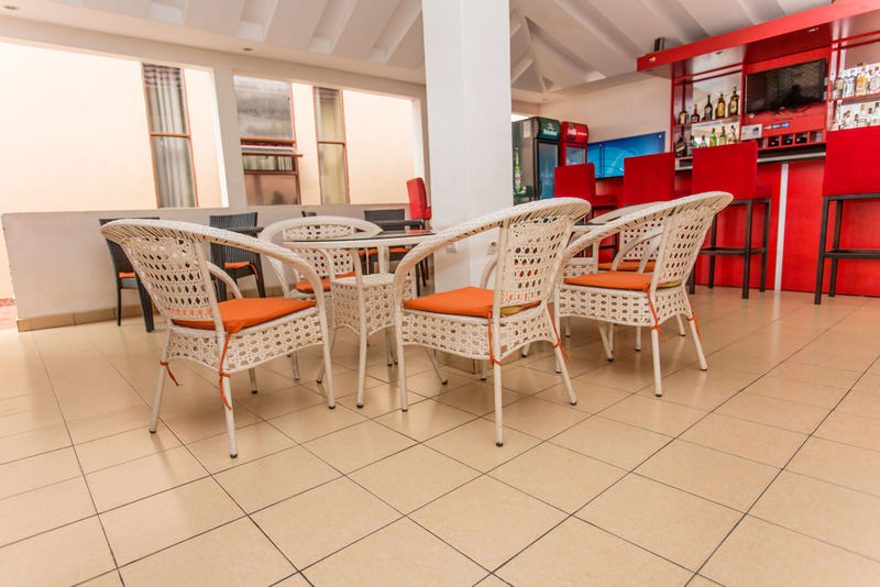 Legend Boutique Hotel Kigali Eksteriør billede